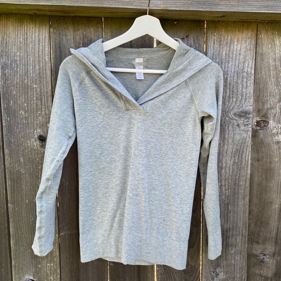 Athleta hooded shirt xs - Picture 5 of 5